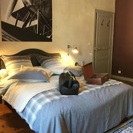 Couette-café Le Petit Château Des Cedres Mouchamps