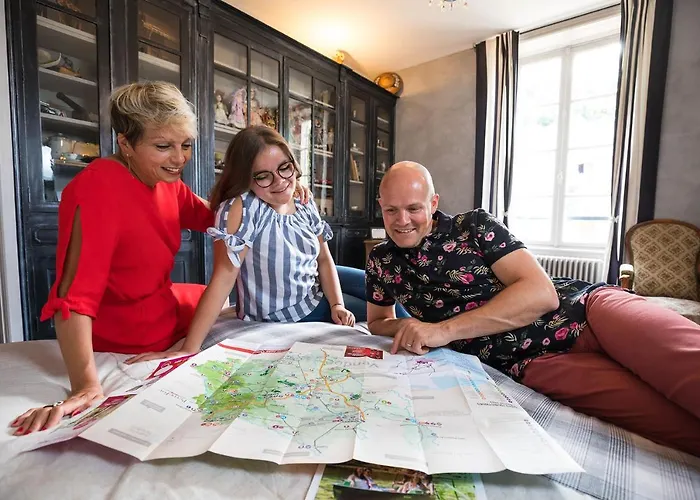 بيت للعطل Le Petit Chateau Des Cedres