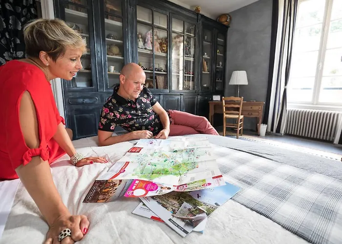 Le Petit Chateau Des Cedres